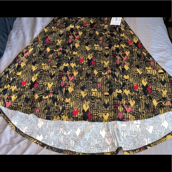 BNWT* Sz Small LulaRoe Aztec Carly - Picture 3 of 4